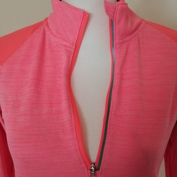 🎄 Avia Coral Active Athletic Shirt - Picture 3 of 6